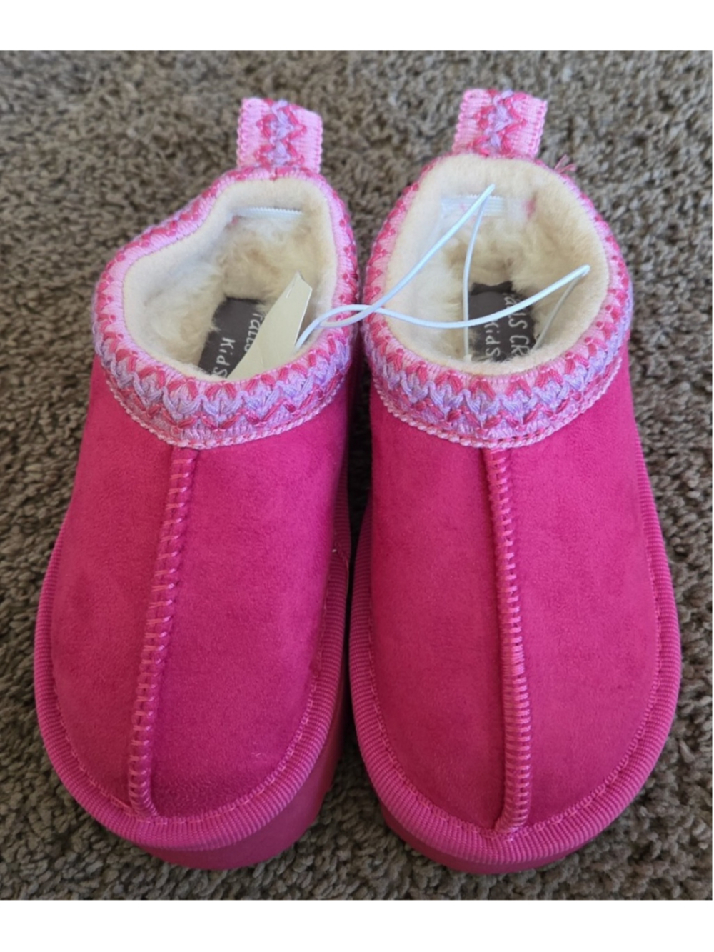 Toddler Girls slip on shoes size 6M